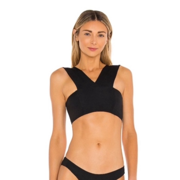 NWT L*Space Reversible Parker Bikini Top in Black | Revolve Bikini - Picture 11 of 12